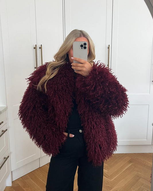 SHAGGY FAUX FUR - BURGUNDY